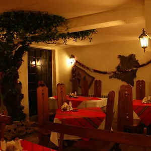 3* Hotel Teddy House
