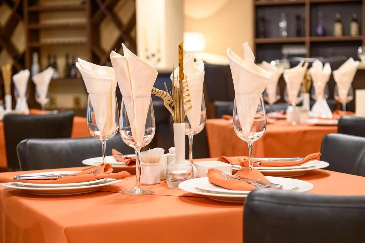 Parklands Hotel & Pool Bansko